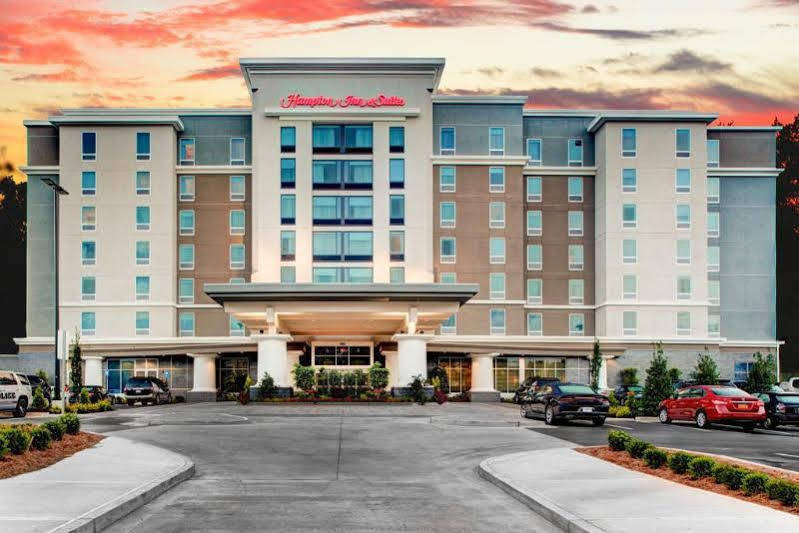 Hampton Inn & Suites By Hilton Atlanta Perimeter ダンウッディ エクステリア 写真